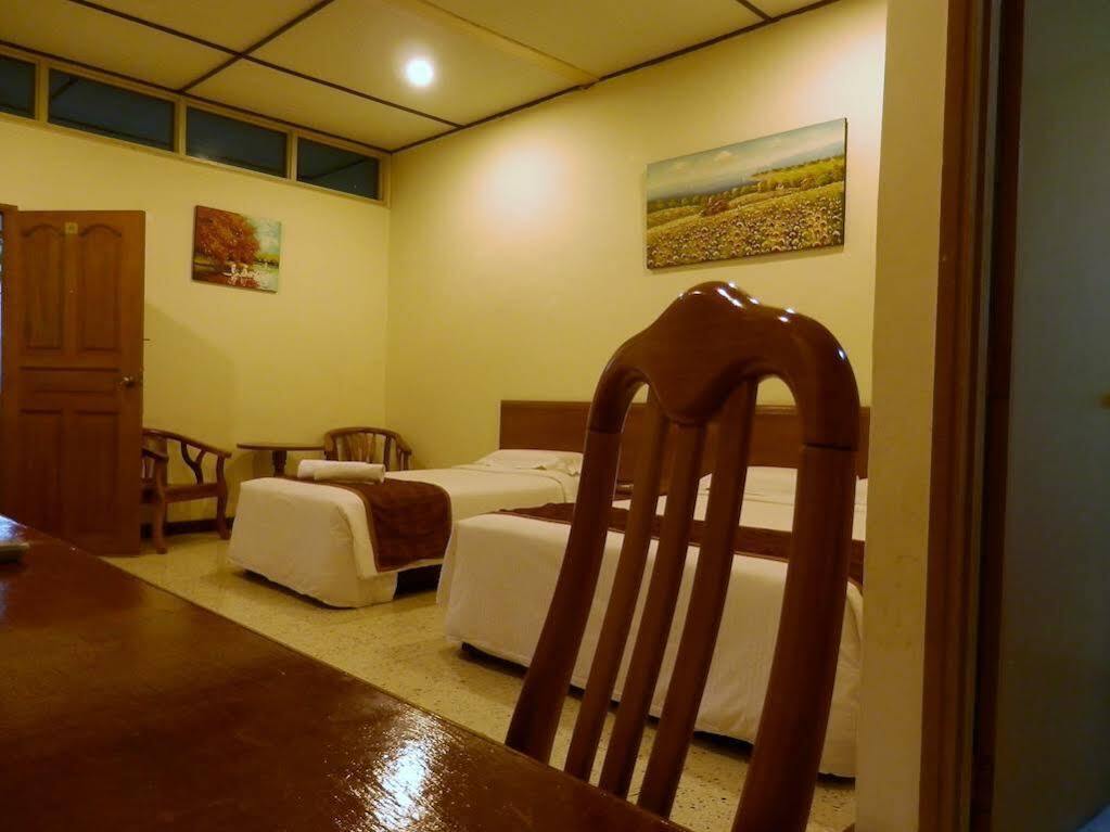 Felda Residence Tekam , PPP Tun Razak Kampong Sungai Batu Dış mekan fotoğraf